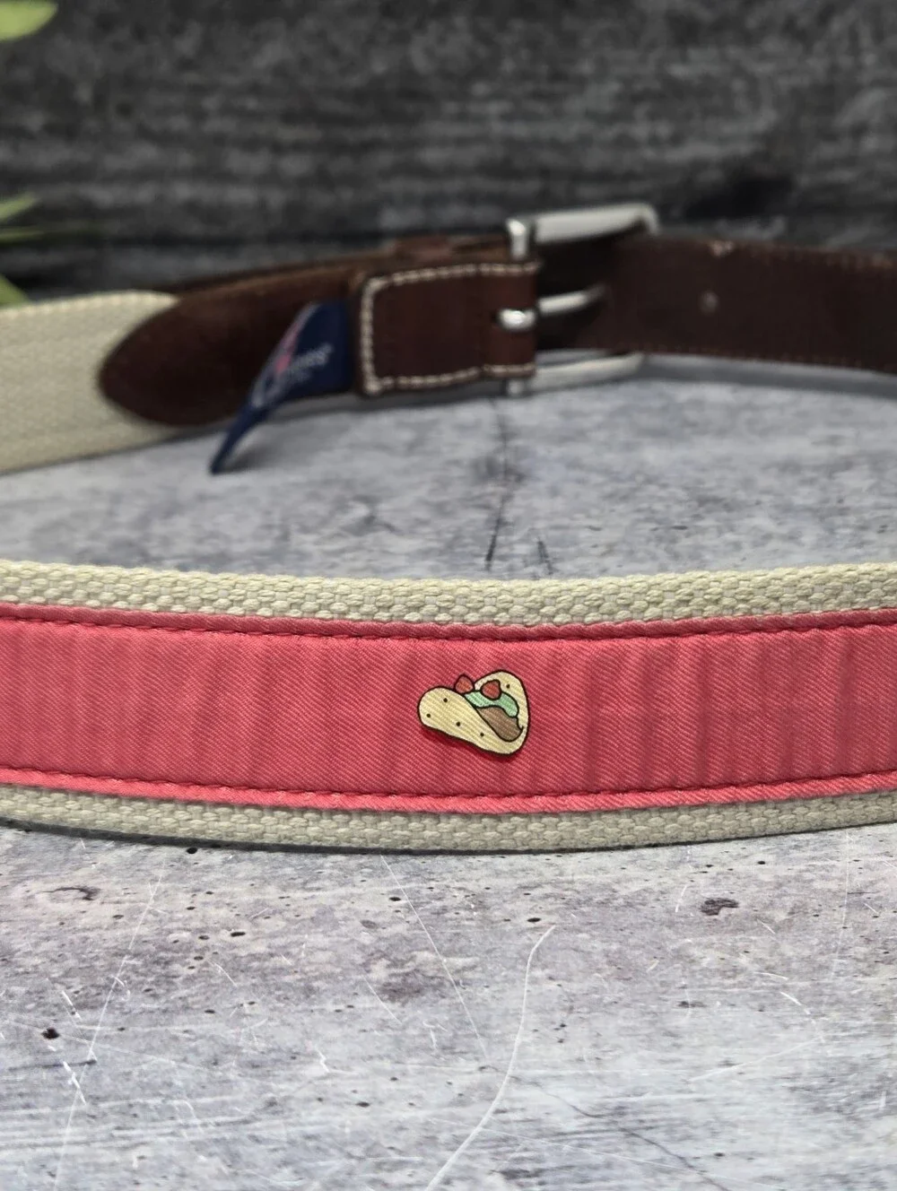 Vineyard Vines Quirky Taco Print Belt Brown Leather Coral Silk Fabric Size 36